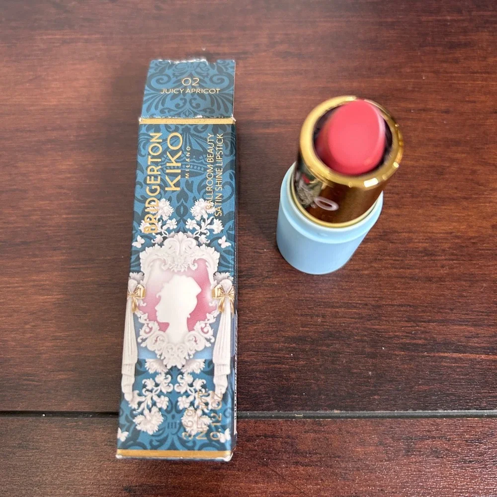 KIKO Milano Bridgerton Lipstick Womens 02 Juicy Apricot Excellent Satin Shine